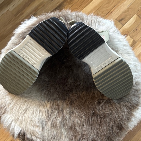 Converse Textured High-Tops in Sage and White - Picture 3 of 4